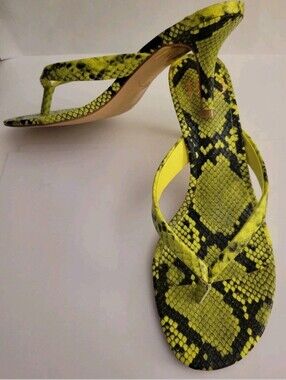 Y2k JLo Neon Green Black Snakeskin Kitten Heel Sandals Thong Faux Leather 6